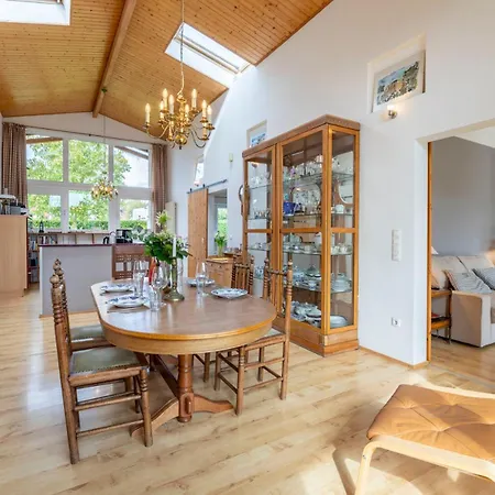 Haus Meerzeit * Behrensdorf