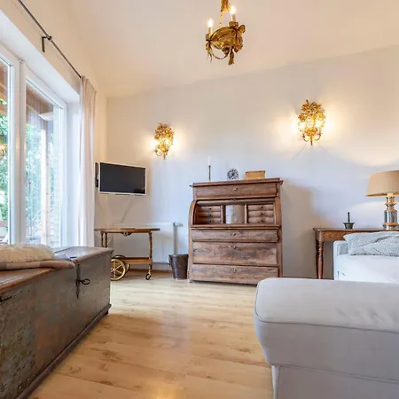 Haus Meerzeit * Behrensdorf