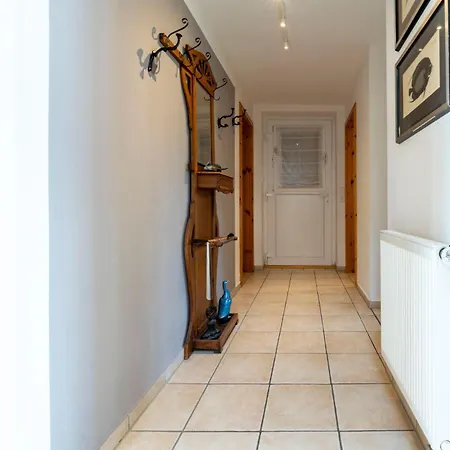 Haus Meerzeit 펜션 Behrensdorf