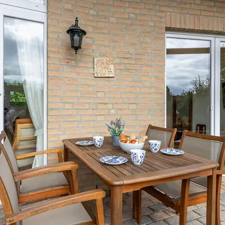 Haus Meerzeit 펜션 *