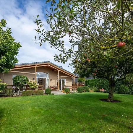 Haus Meerzeit 펜션 *