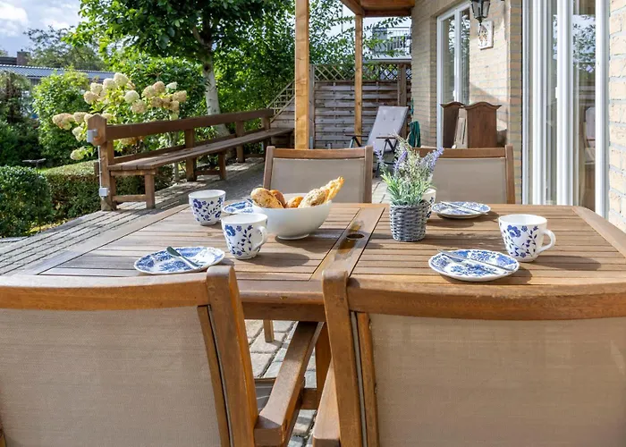 Holiday home Haus Meerzeit Behrensdorf